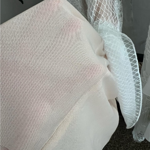 LAST PRICE DROP!! NEW Tadashi Shoji Hotah Wedding Gown size 6 - Picture 5 of 14